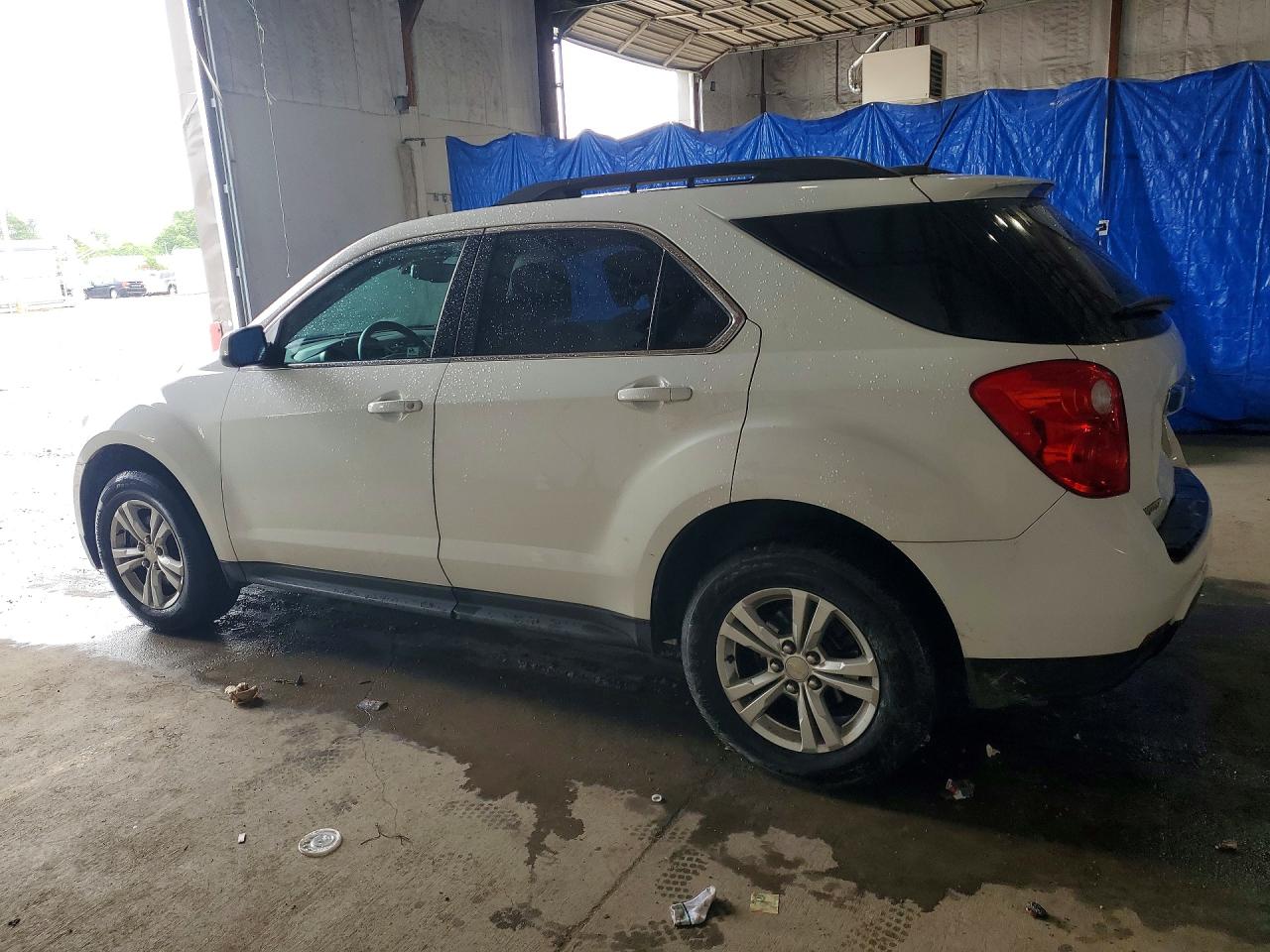 2015 CHEVROLET EQUINOX LT photo 4
