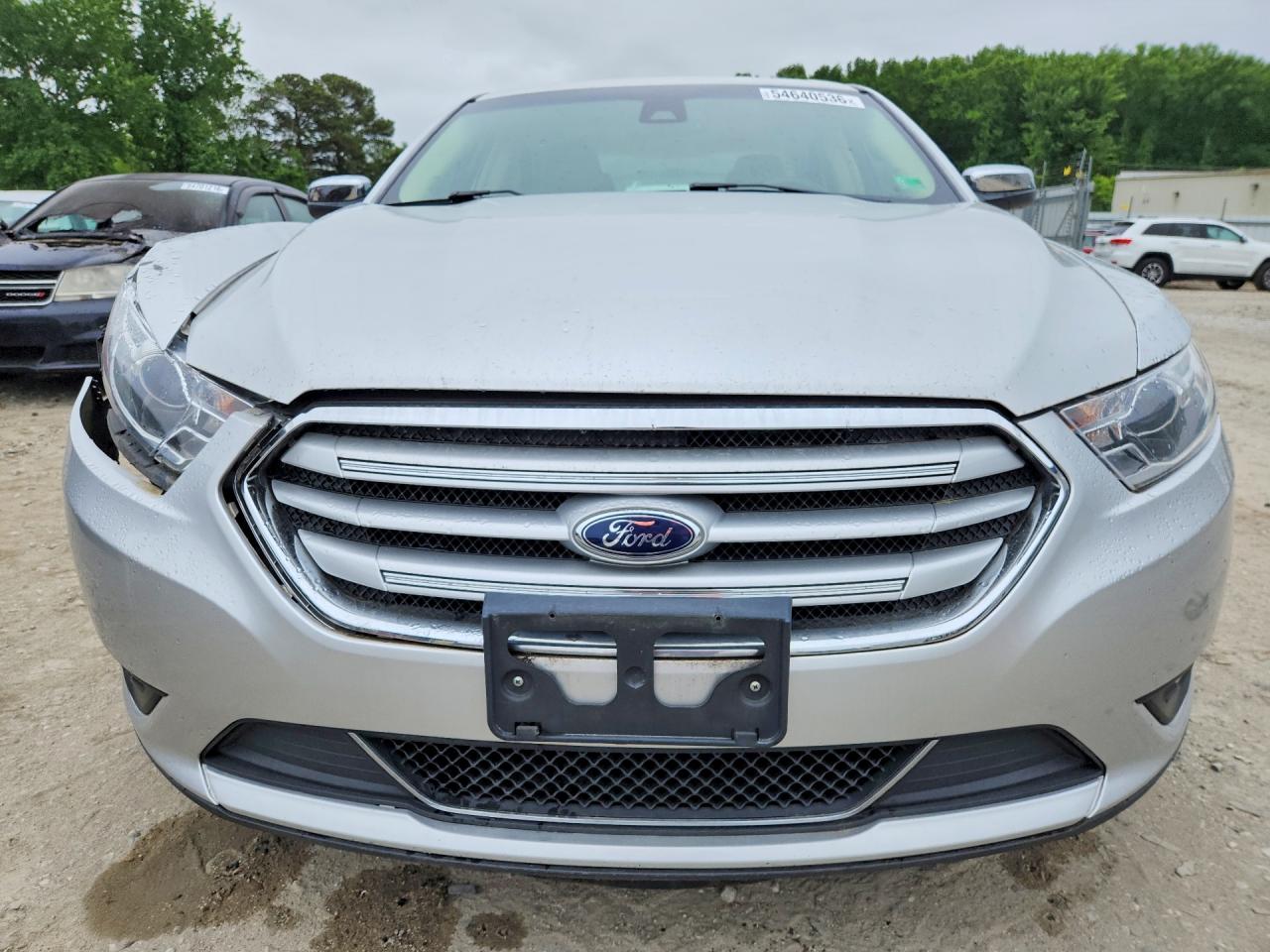 2018 FORD TAURUS LIMITED photo 9