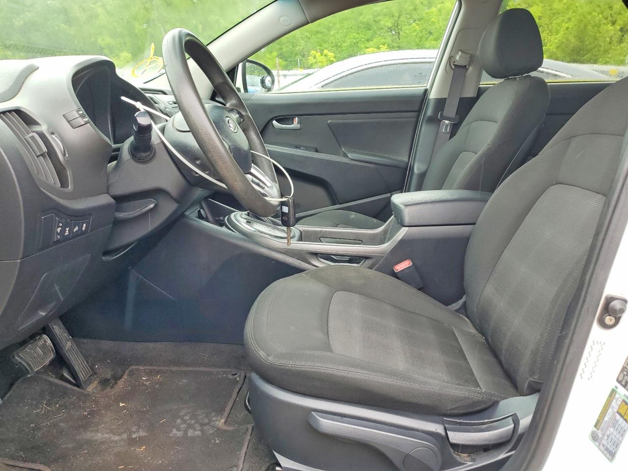 2012 KIA SPORTAGE LX photo 13