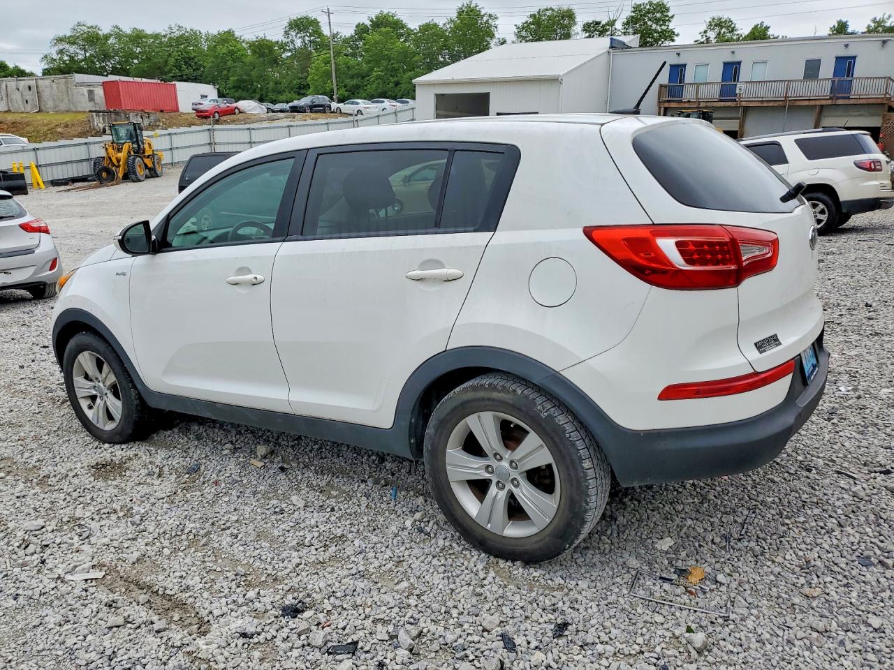 2012 KIA SPORTAGE LX photo 3