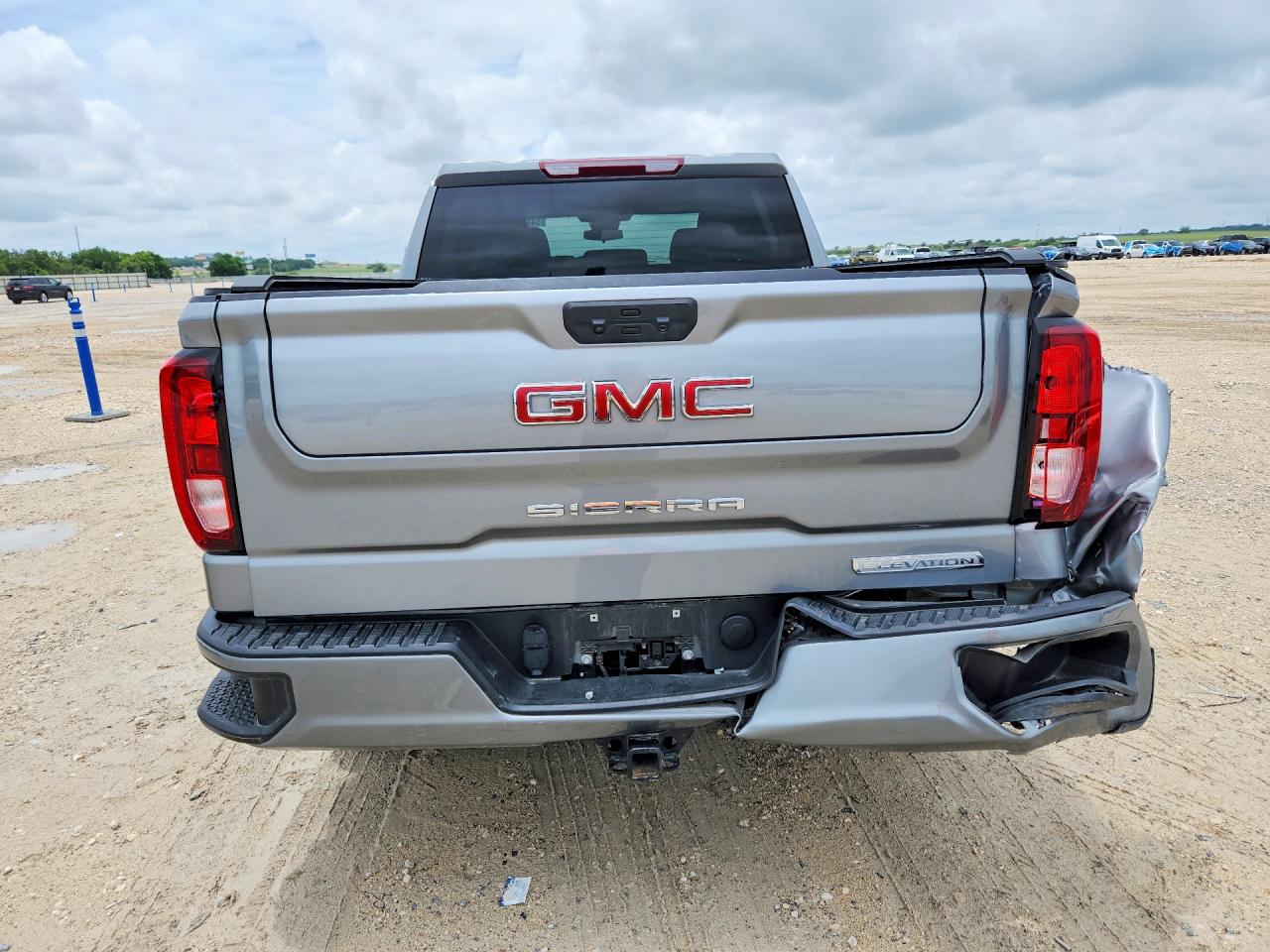 2025 GMC SIERRA K1500 ELEVATION-L photo 11