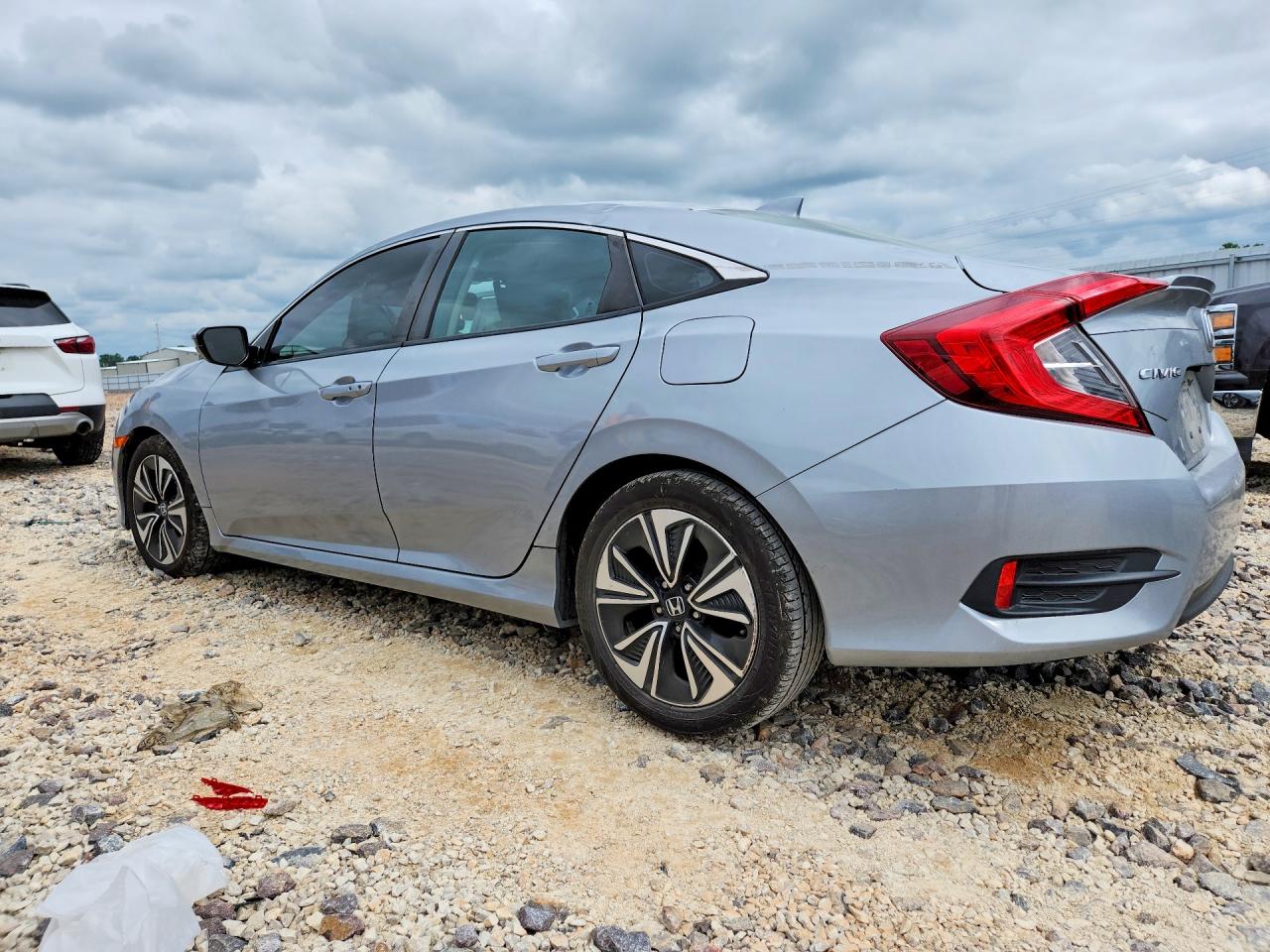 2017 HONDA CIVIC photo 4