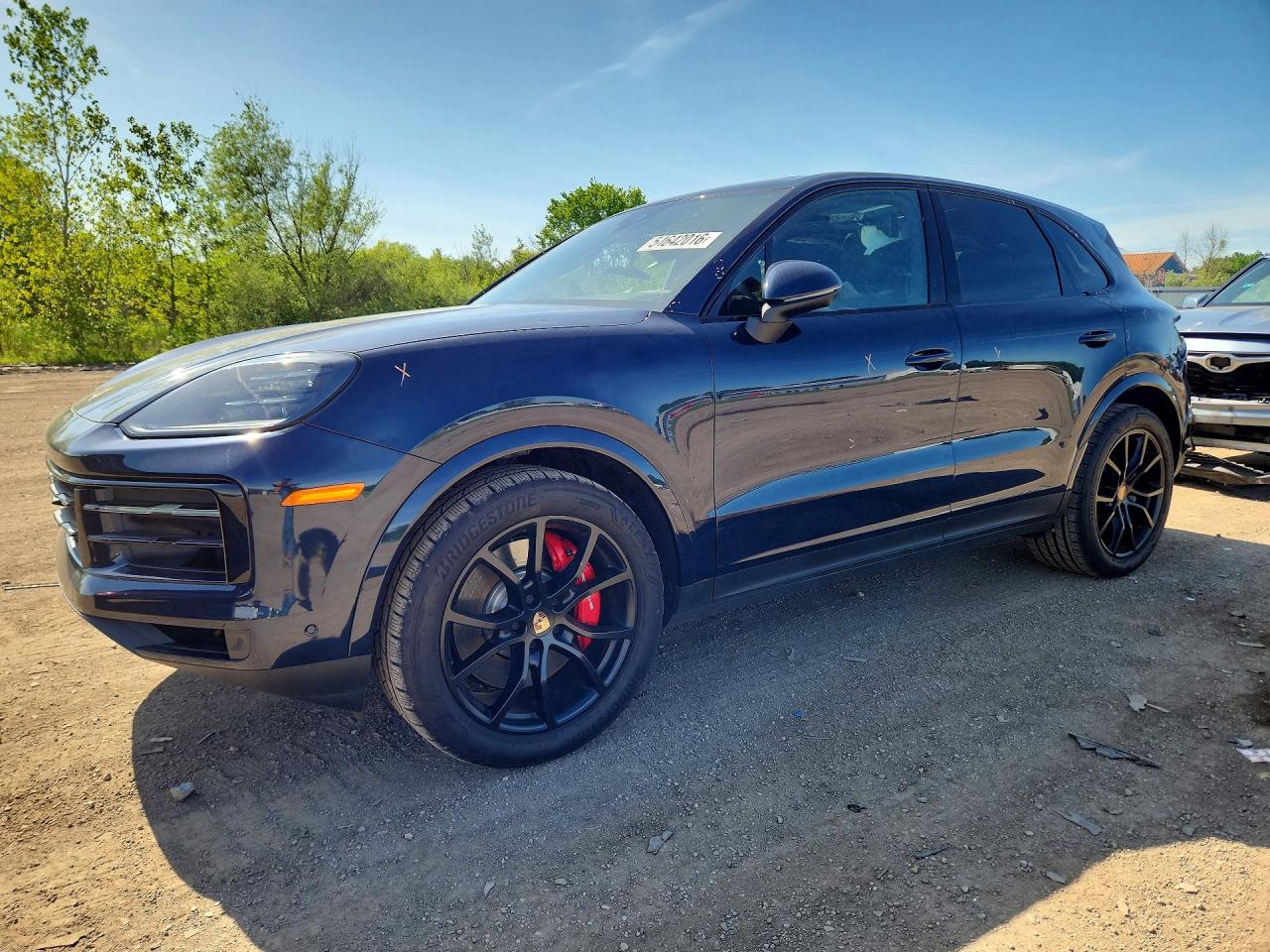 2025 PORSCHE CAYENNE