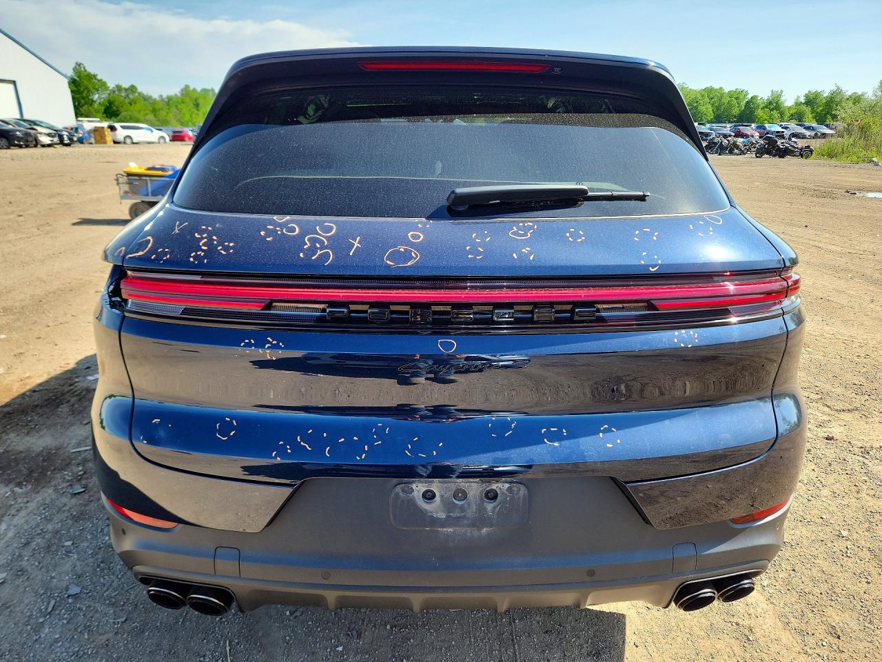 2025 PORSCHE CAYENNE S photo 11