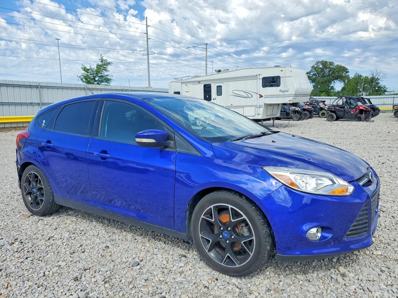2013 FORD FOCUS SE photo 7