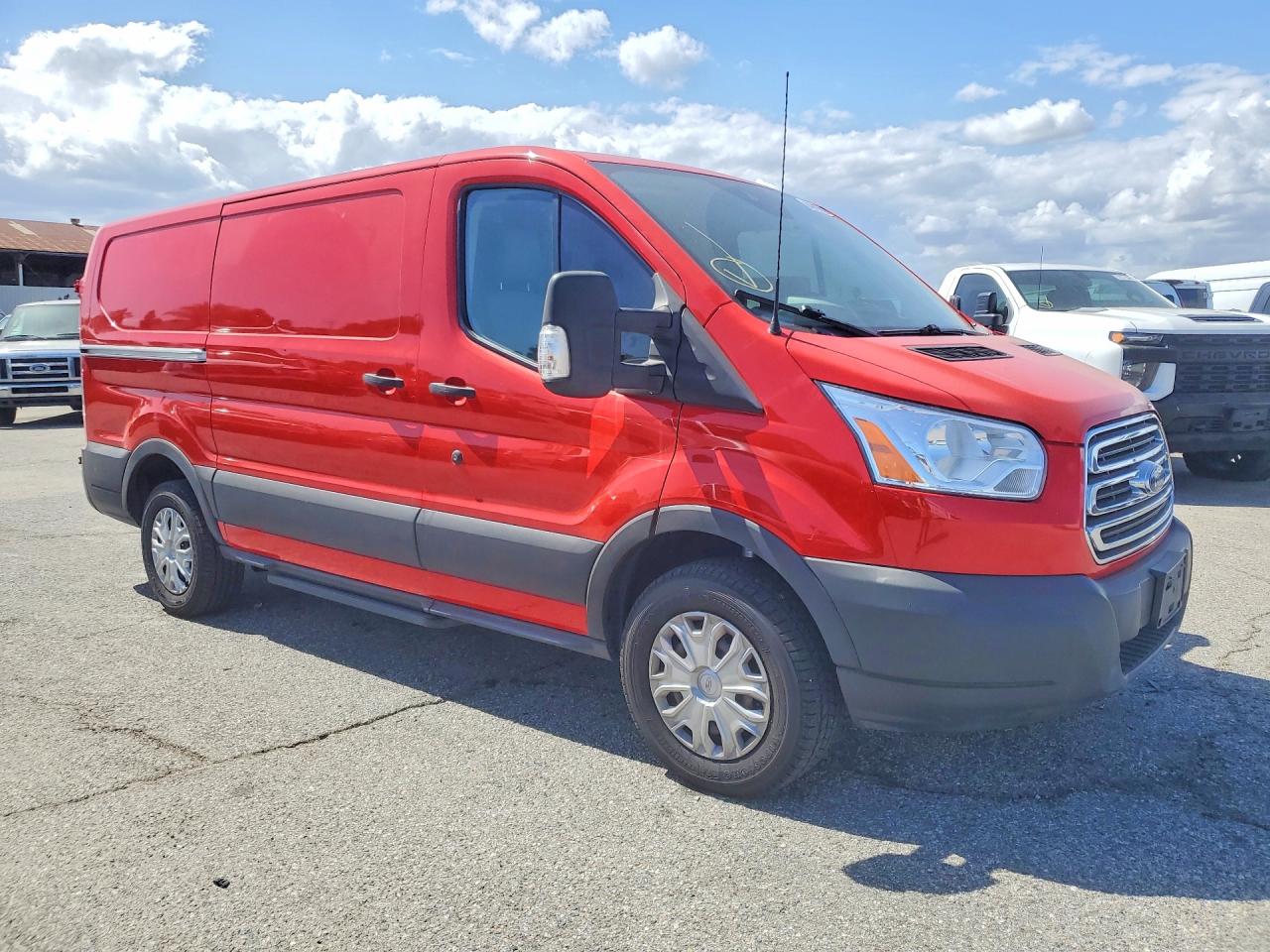 2017 FORD TRANSIT T-250 photo 7