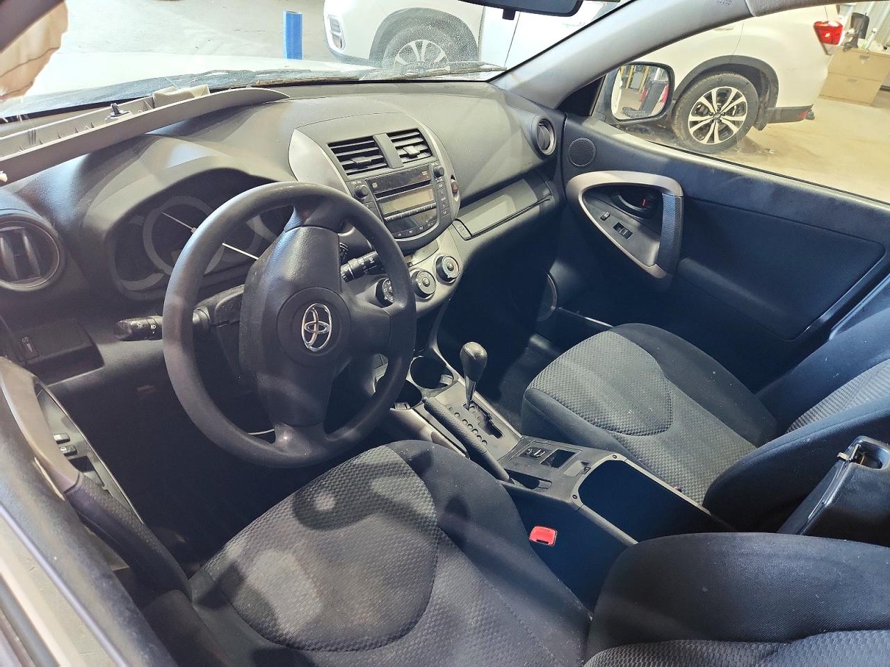 2006 TOYOTA RAV4 SPORT photo 19