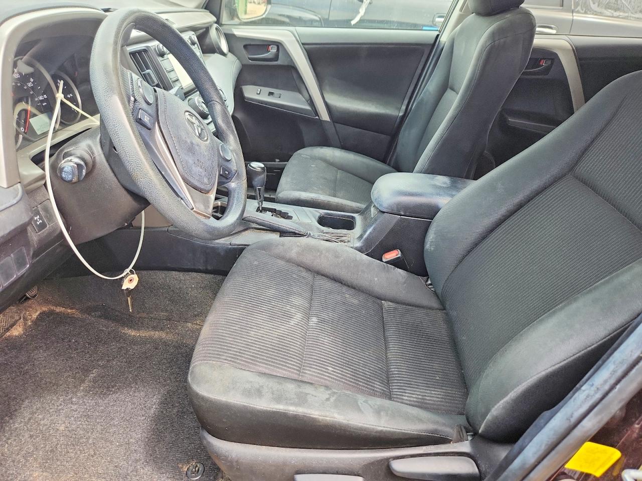 2016 TOYOTA RAV4 LE photo 7