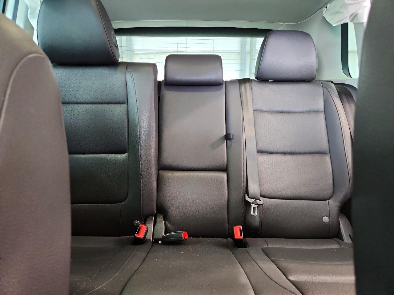 2016 VOLKSWAGEN TIGUAN S photo 19