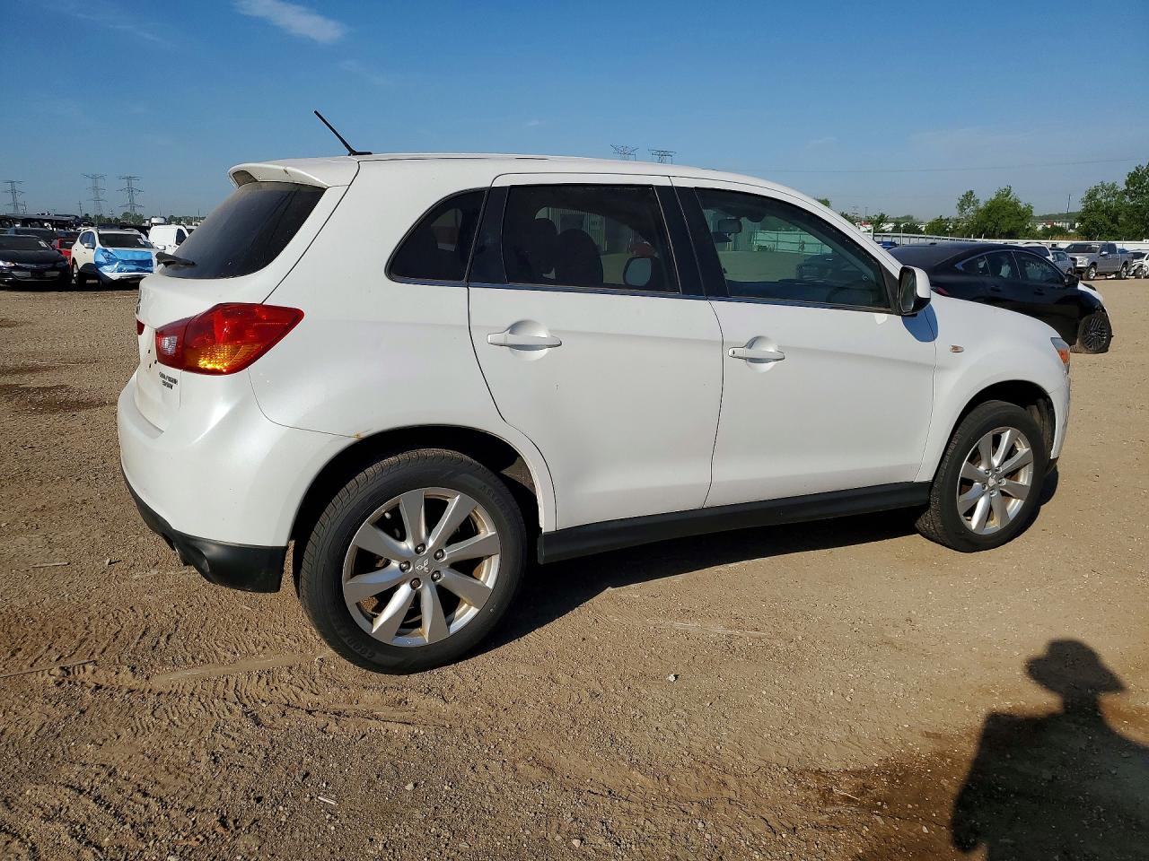 2014 MITSUBISHI OUTLANDER SPORT SE photo 3