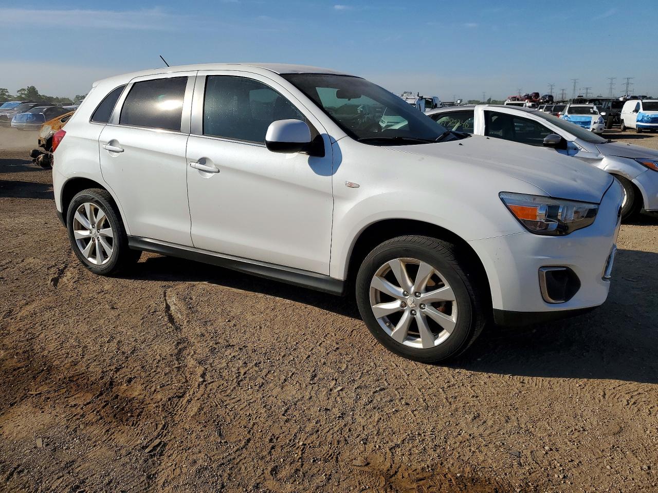 2014 MITSUBISHI OUTLANDER SPORT SE photo 4