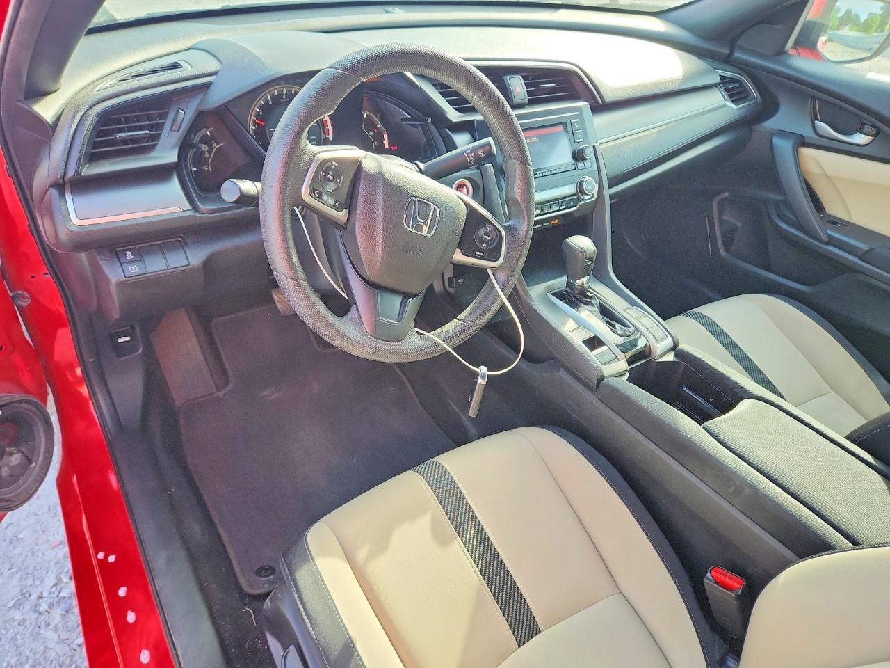 2017 HONDA CIVIC LX photo 15