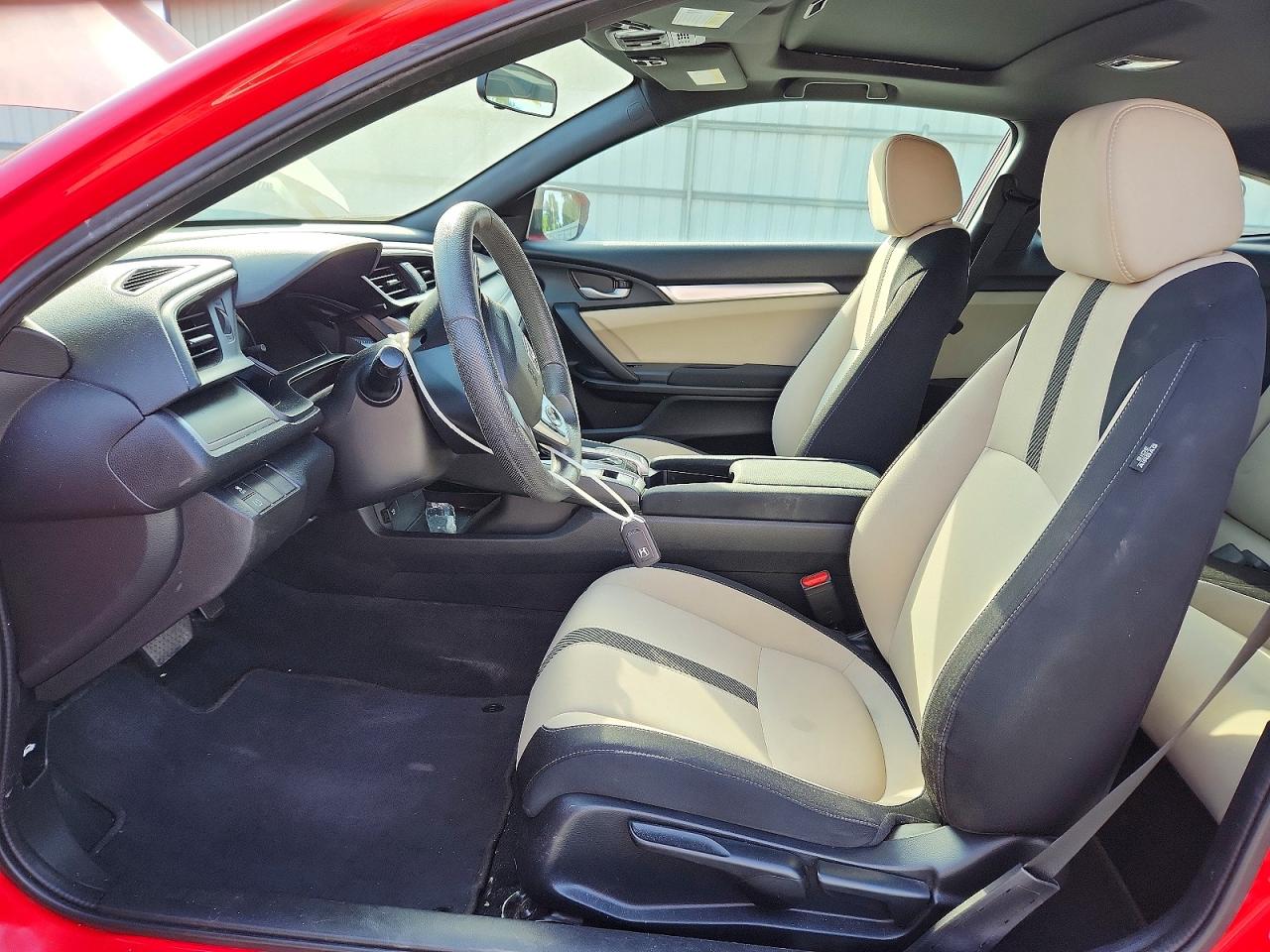 2017 HONDA CIVIC LX photo 13