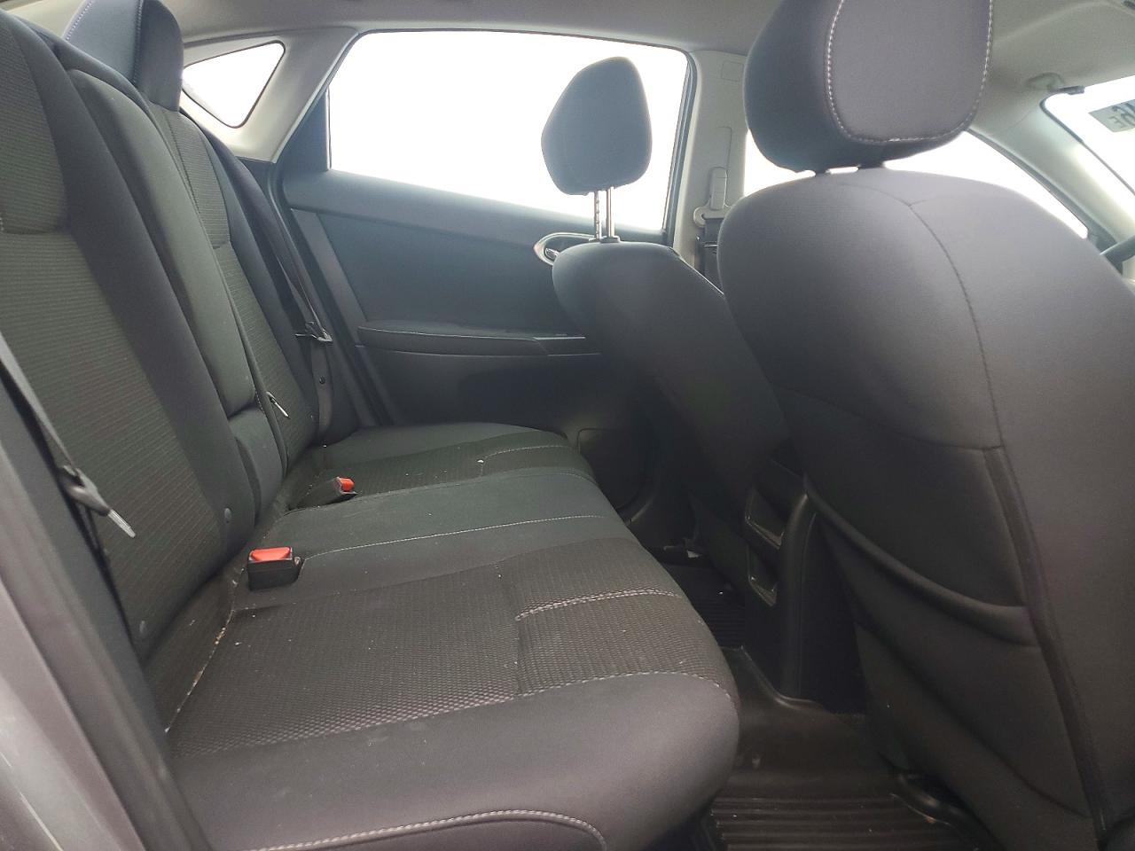 2015 NISSAN SENTRA S photo 10
