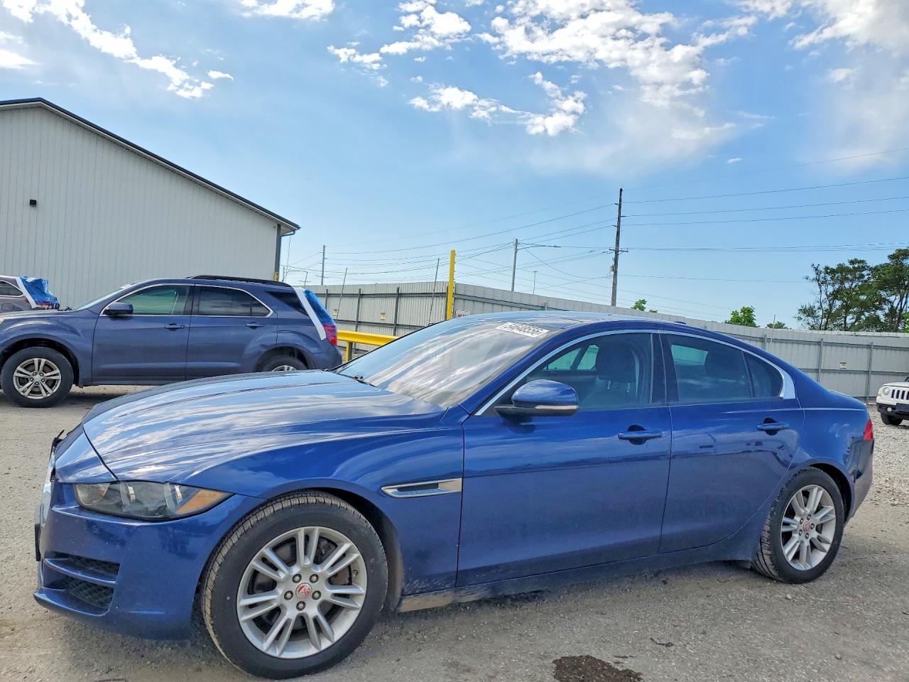 2017 JAGUAR XE