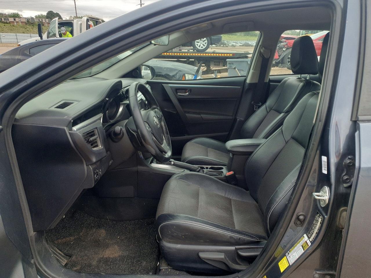 2014 TOYOTA COROLLA S photo 19