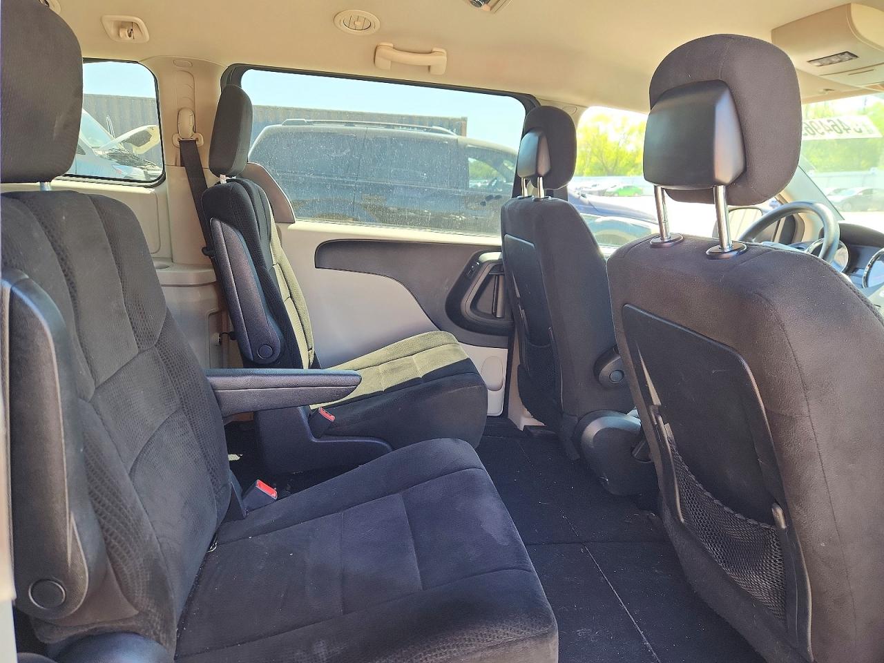 2012 DODGE GRAND CARAVAN SXT photo 11