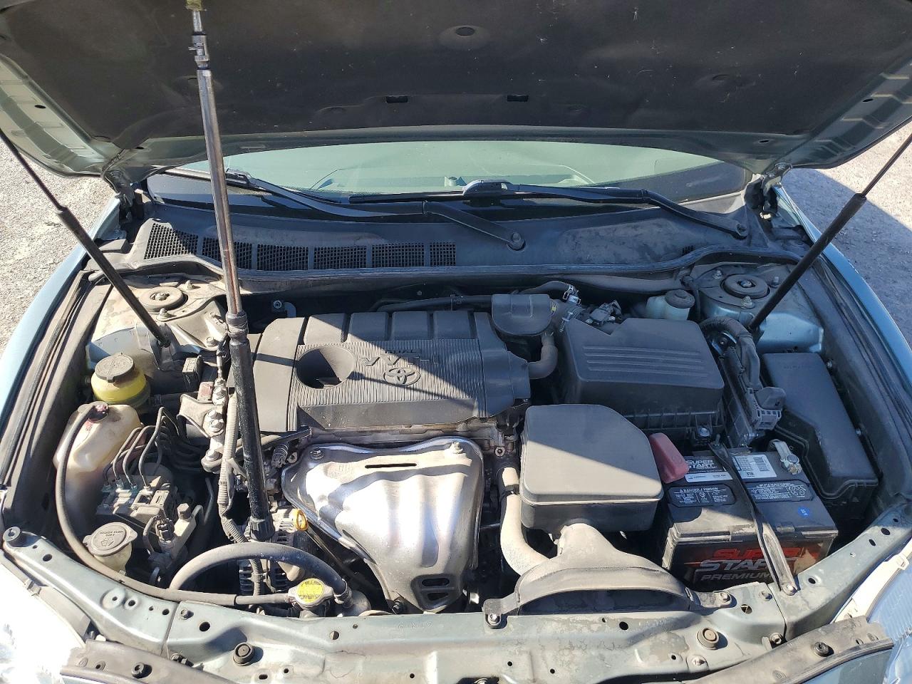 2011 TOYOTA CAMRY LE photo 21
