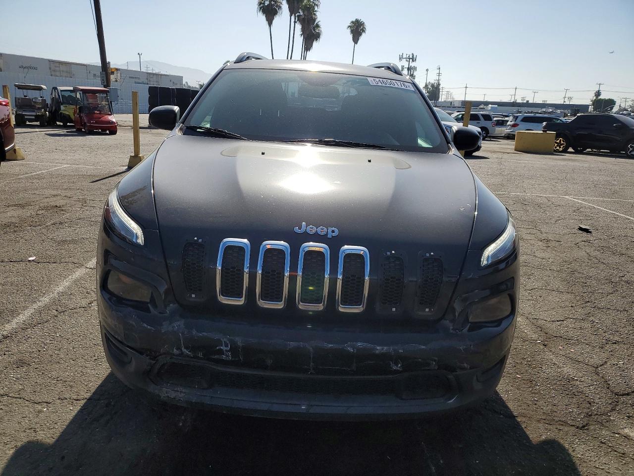 2015 JEEP CHEROKEE SPORT photo 9