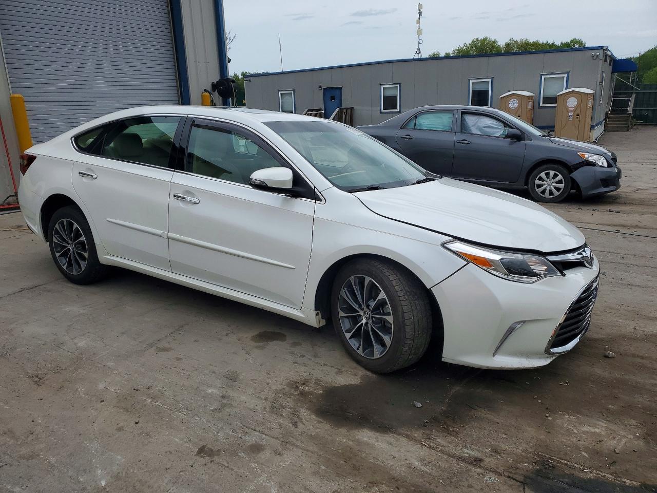 2016 TOYOTA AVALON XLE PREMIUM photo 7