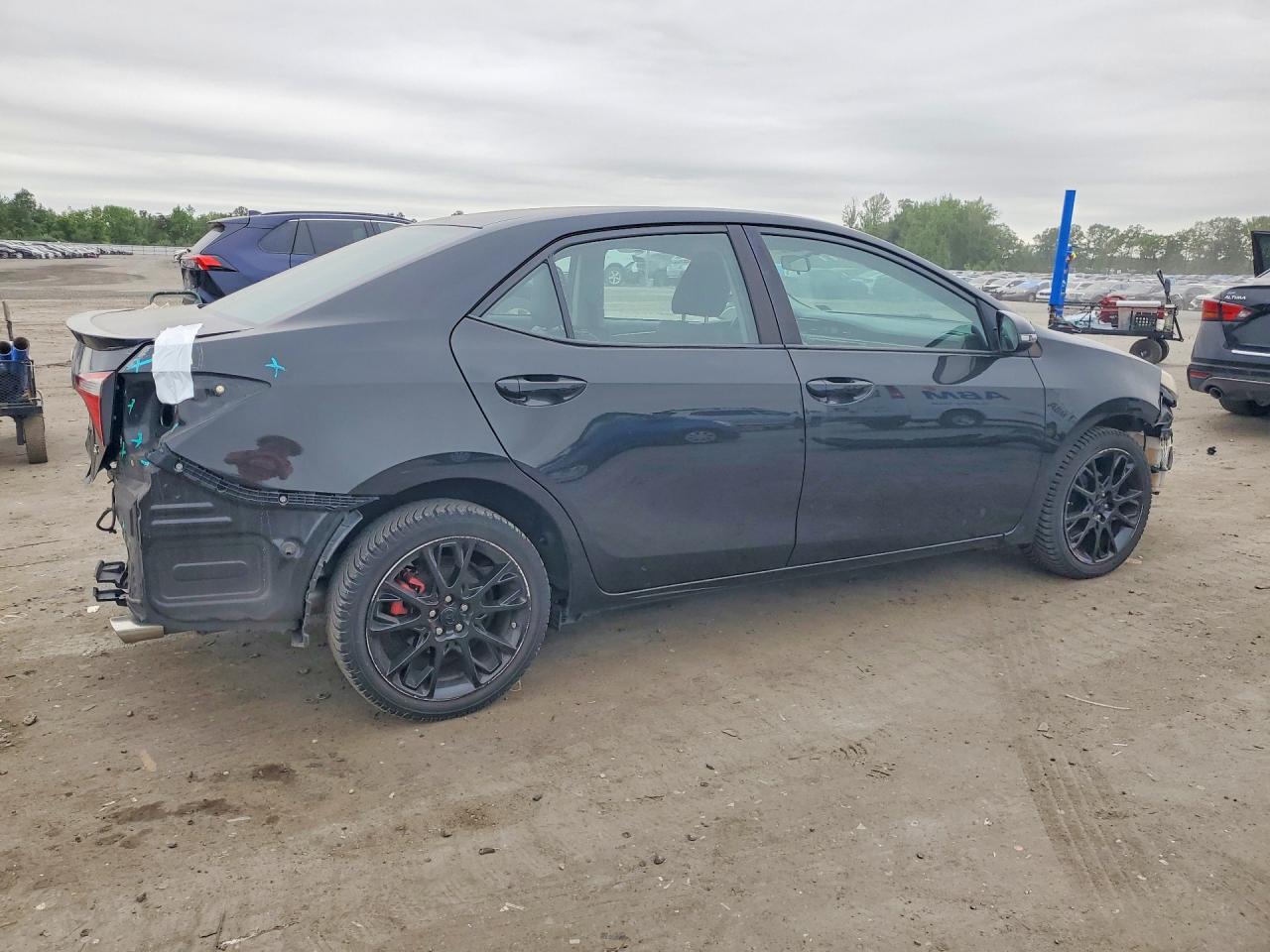 2016 TOYOTA COROLLA S SPECIAL EDITION photo 3