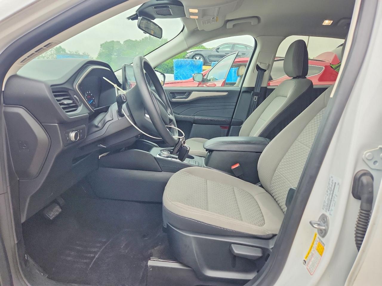 2022 FORD ESCAPE SE photo 7
