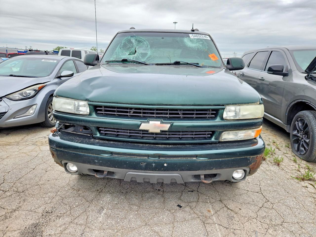 2002 CHEVROLET SUBURBAN K1500 photo 9