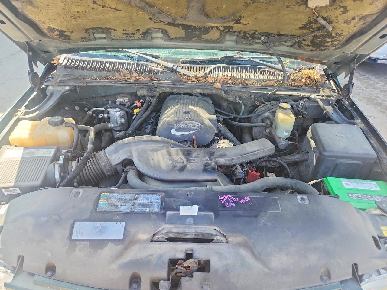 2002 CHEVROLET SUBURBAN K1500 photo 23