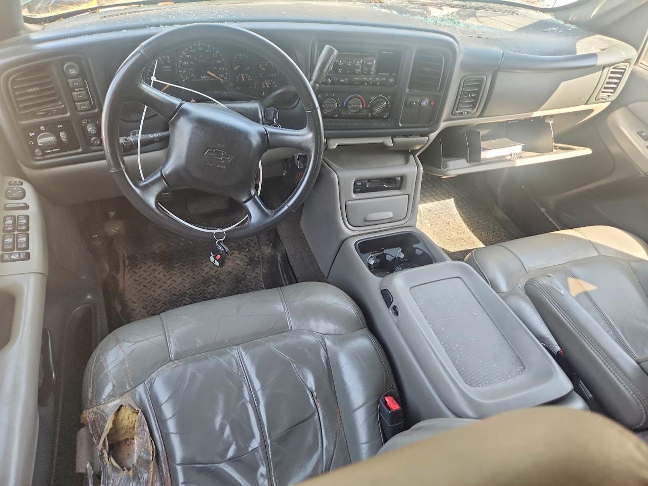2002 CHEVROLET SUBURBAN K1500 photo 15