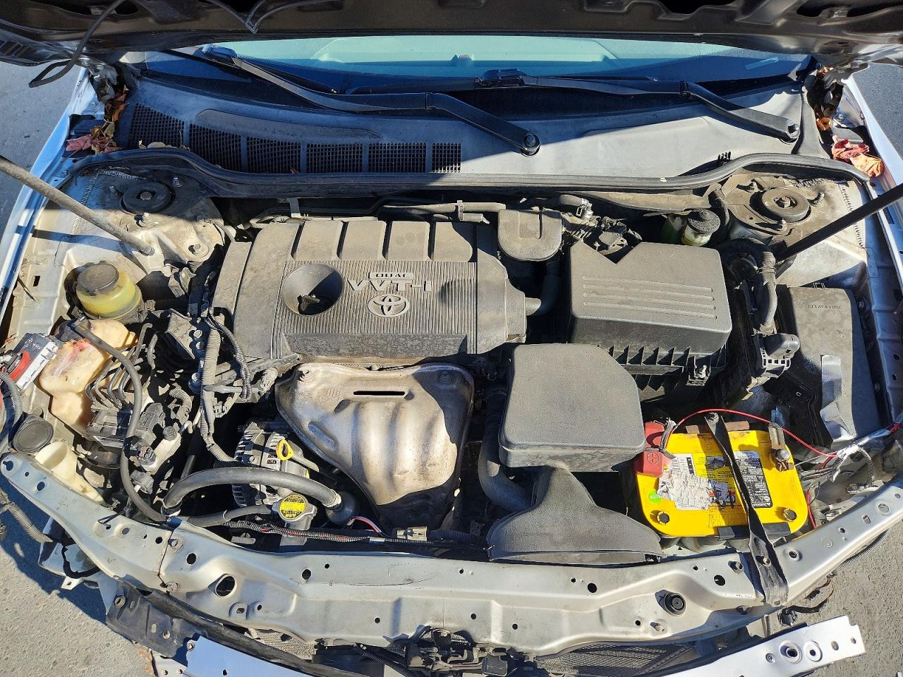 2010 TOYOTA CAMRY LE photo 21