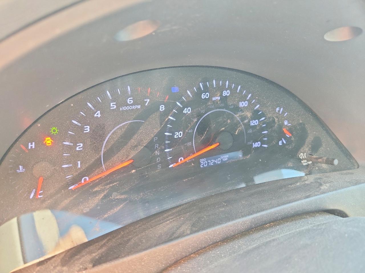 2010 TOYOTA CAMRY LE photo 17