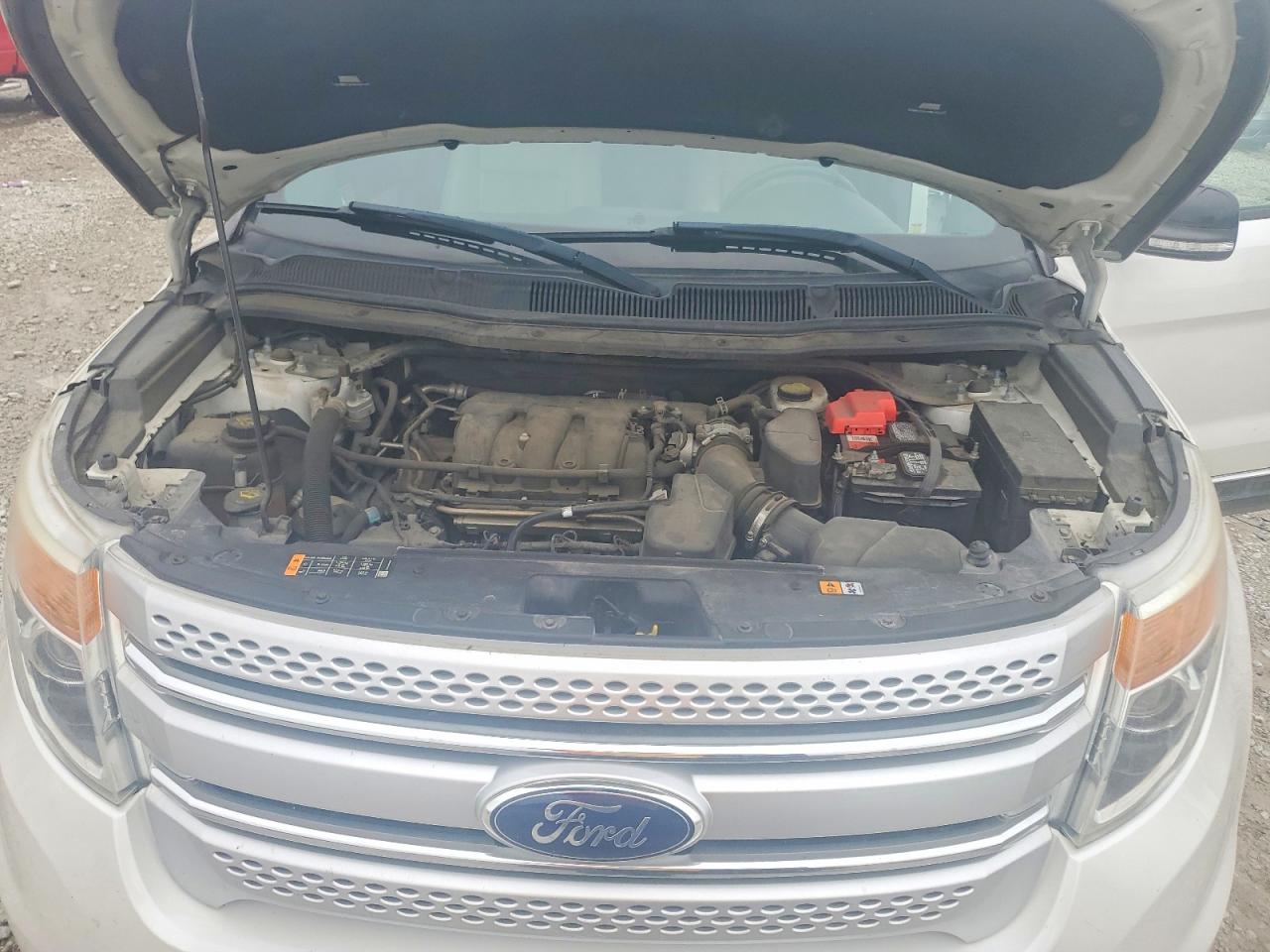 2014 FORD EXPLORER XLT photo 34