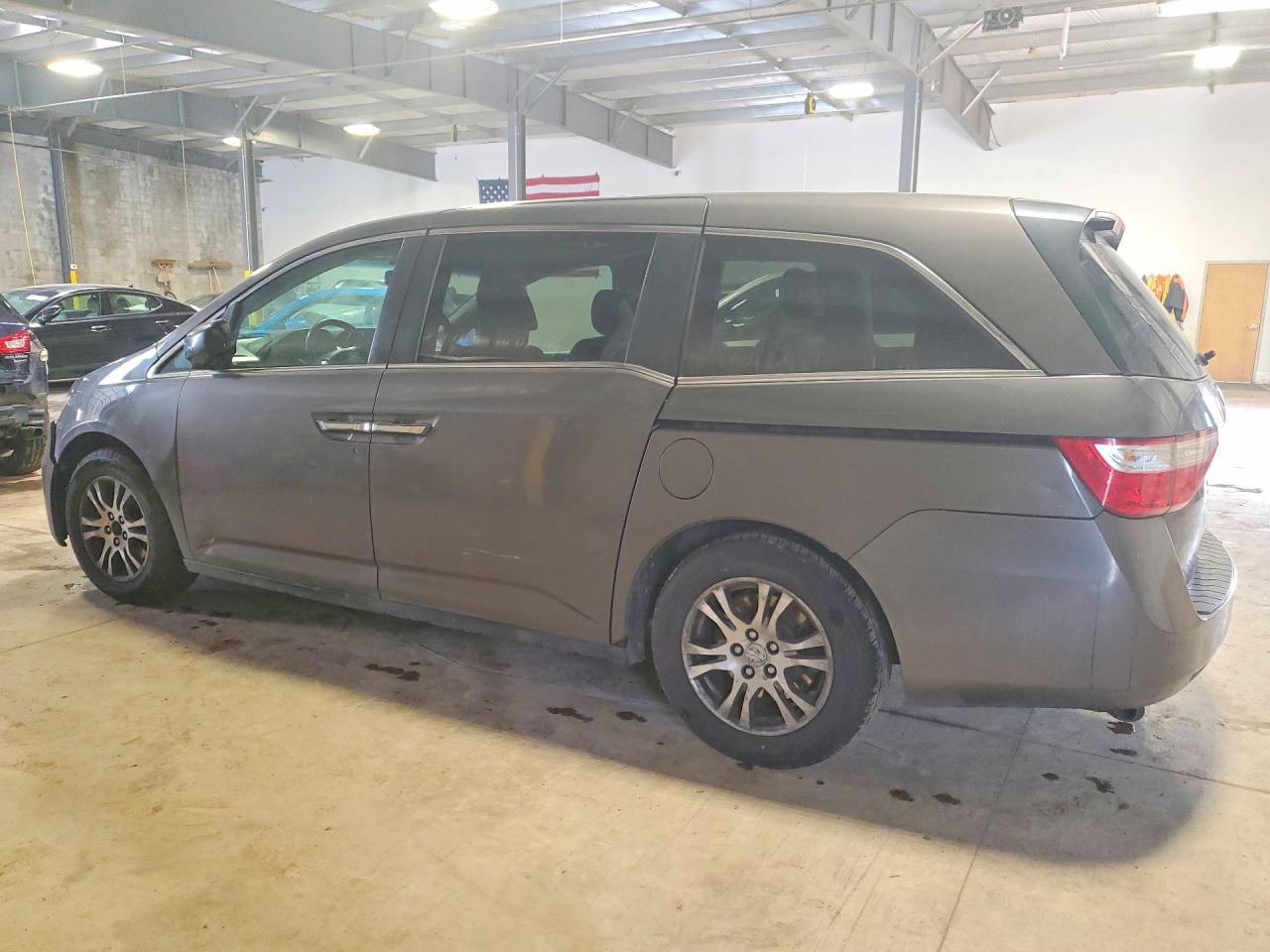 2012 HONDA ODYSSEY EXL photo 3