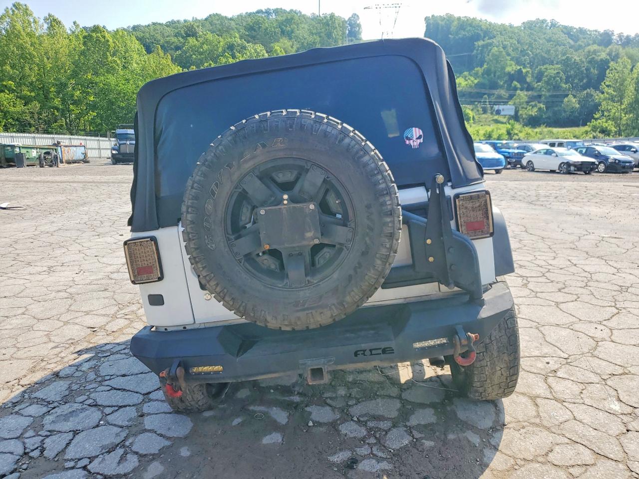 2013 JEEP WRANGLER SPORT photo 11