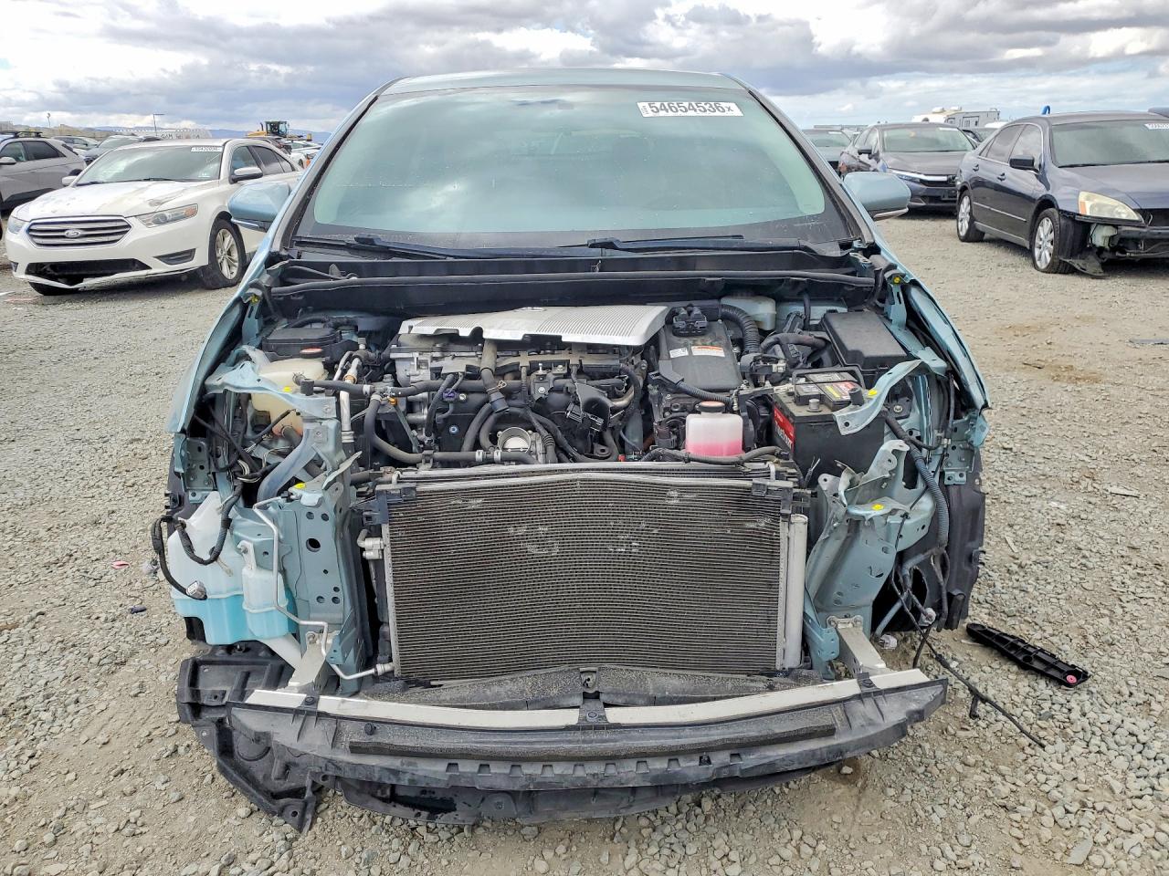2016 TOYOTA PRIUS TWO photo 5