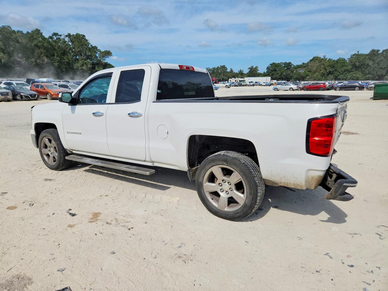 2014 CHEVROLET SILVERADO C1500 LT photo 4