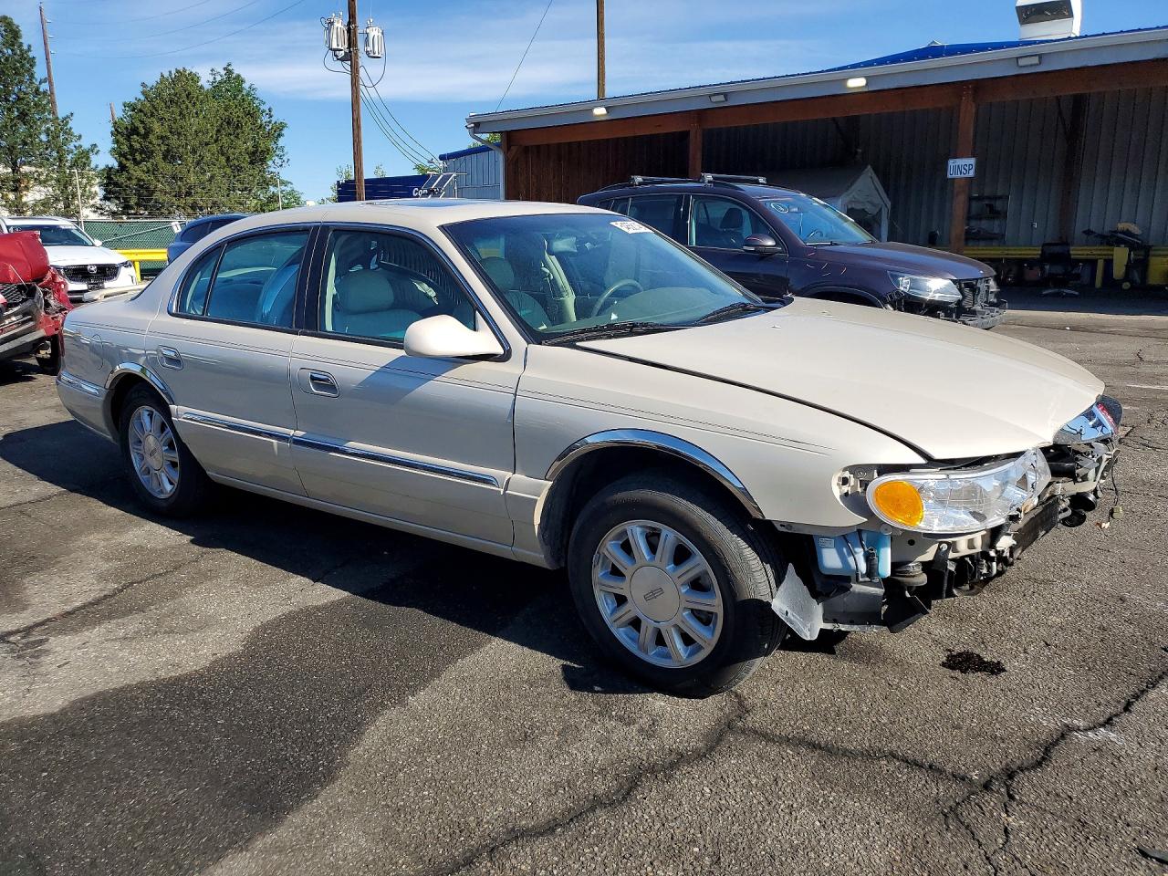 2002 LINCOLN CONTINENTAL photo 10