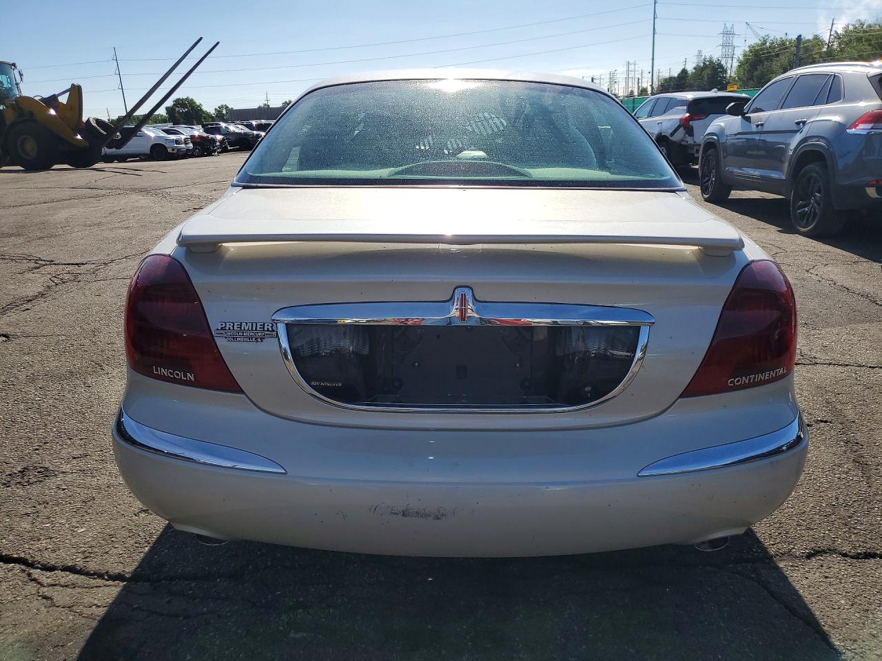 2002 LINCOLN CONTINENTAL photo 16