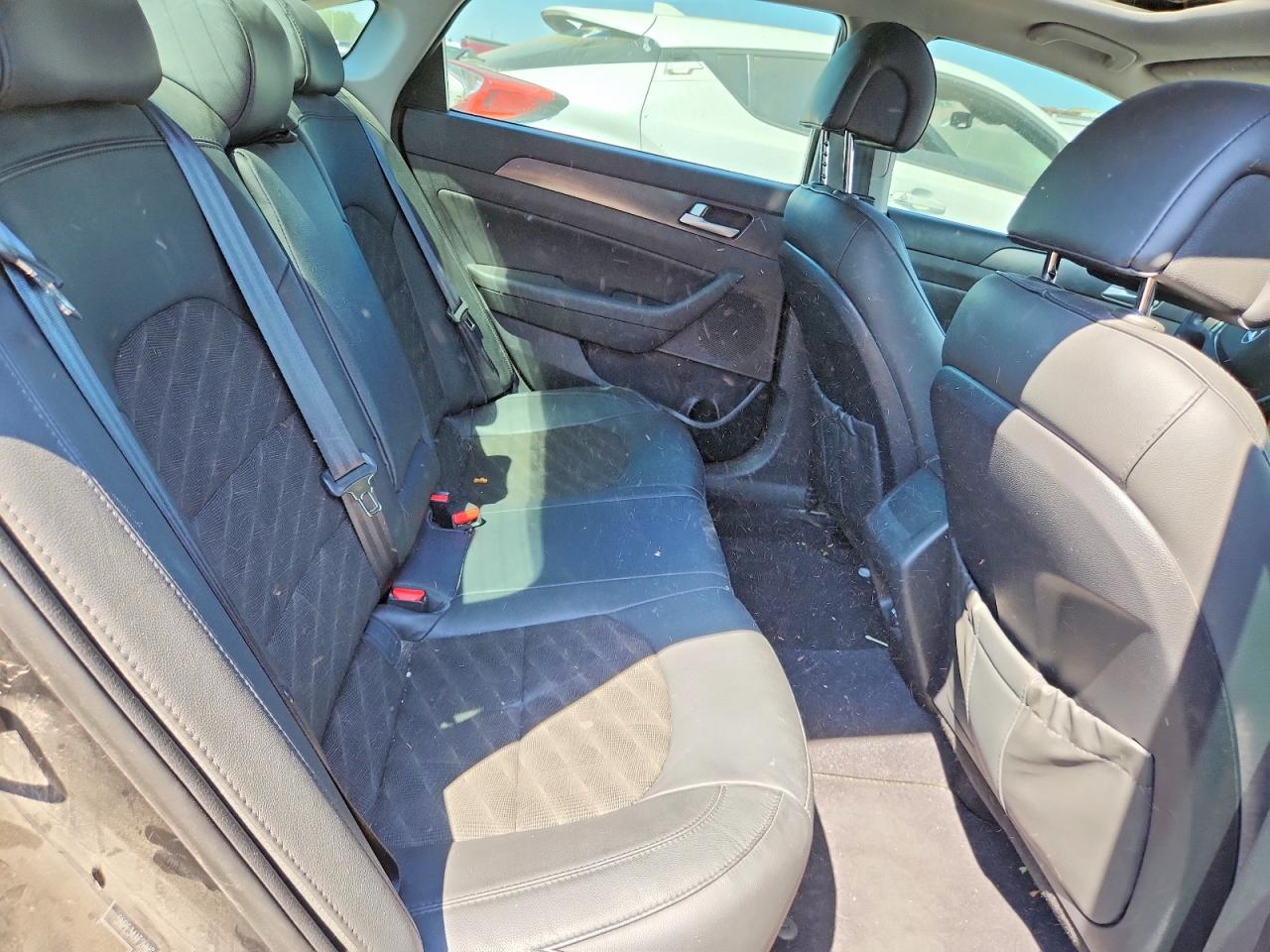 2017 HYUNDAI SONATA SPORT photo 28
