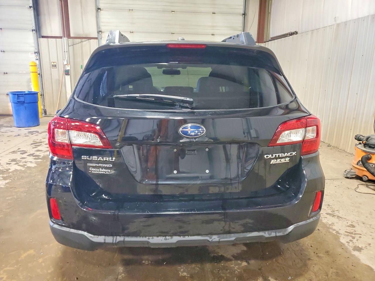2015 SUBARU OUTBACK 2.5I LIMITED photo 11