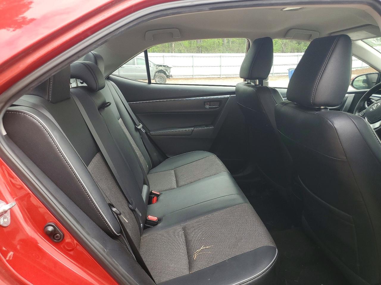 2015 TOYOTA COROLLA S PLUS photo 28