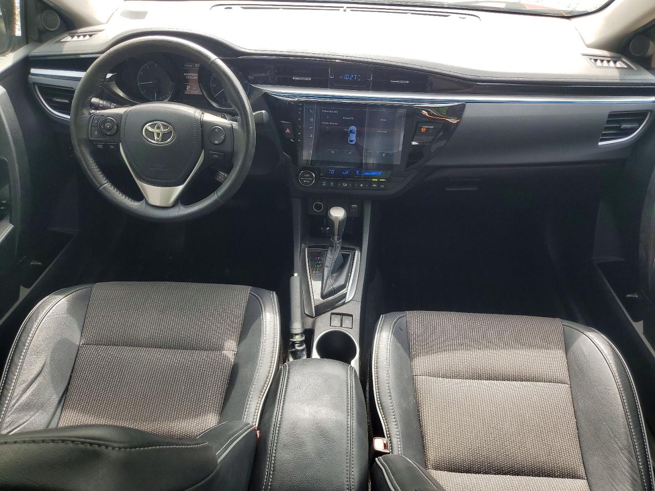 2015 TOYOTA COROLLA S PLUS photo 22