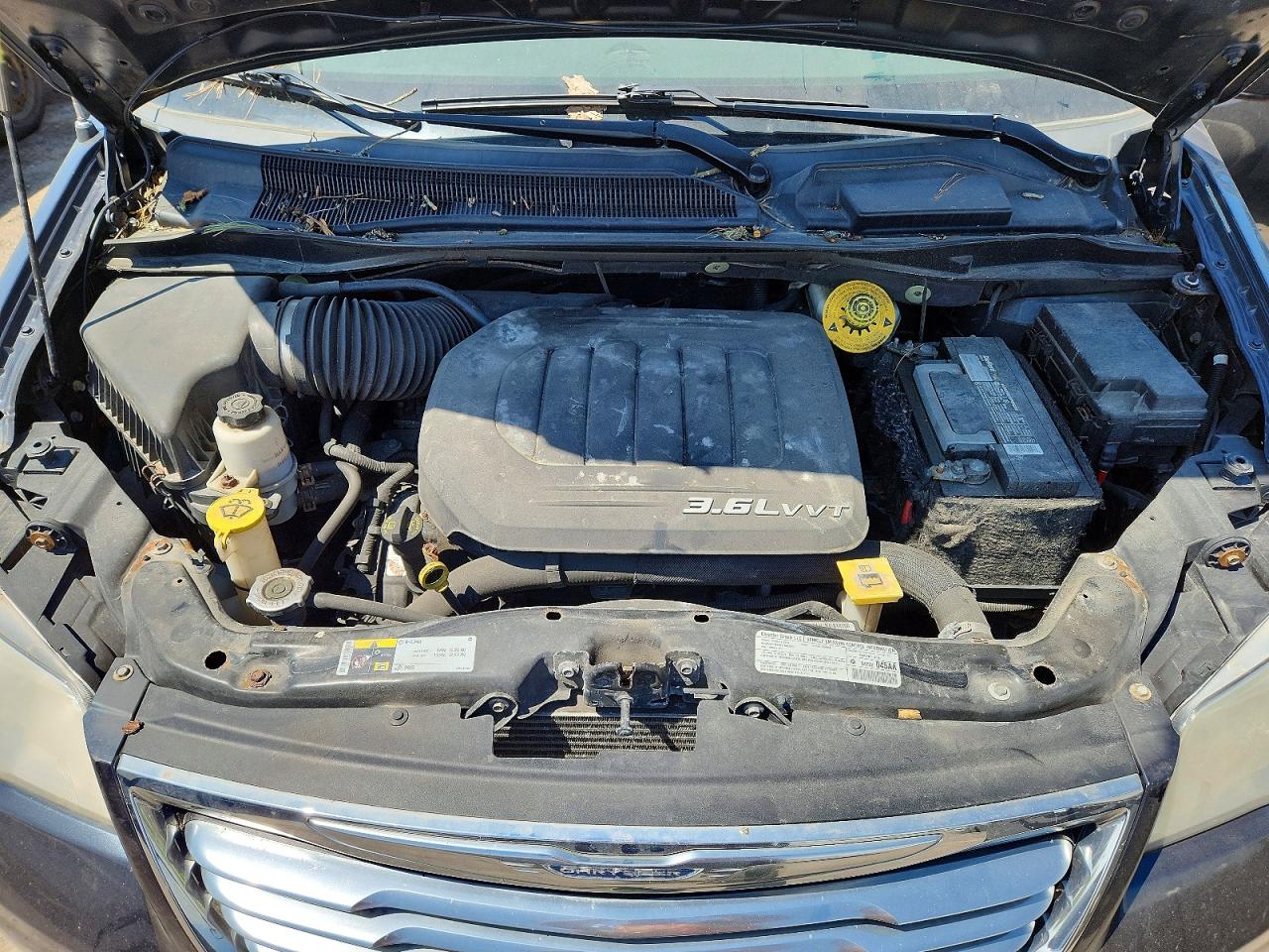2013 CHRYSLER TOWN & COUNTRY TOURING photo 34