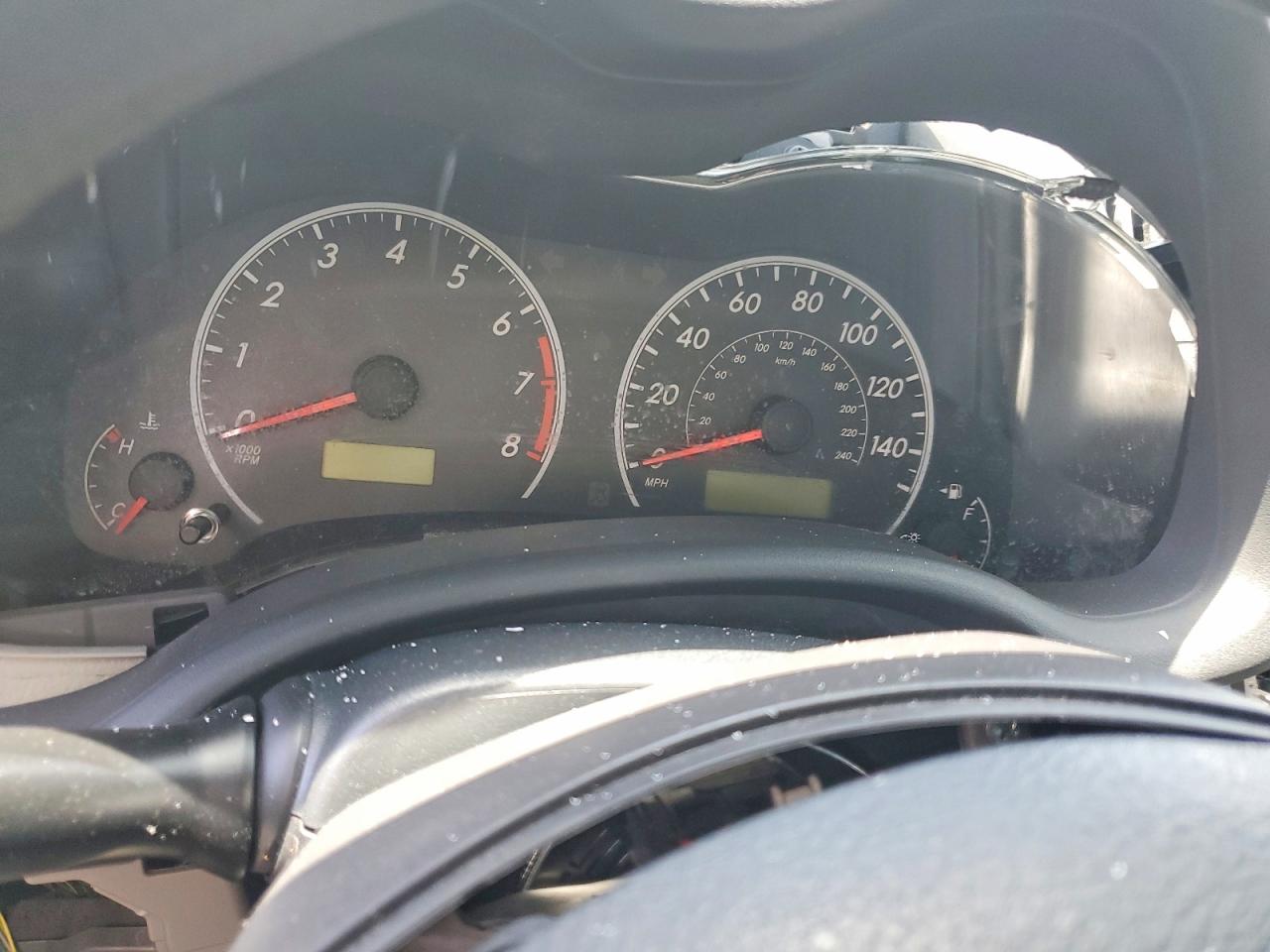 2011 TOYOTA COROLLA LE photo 25