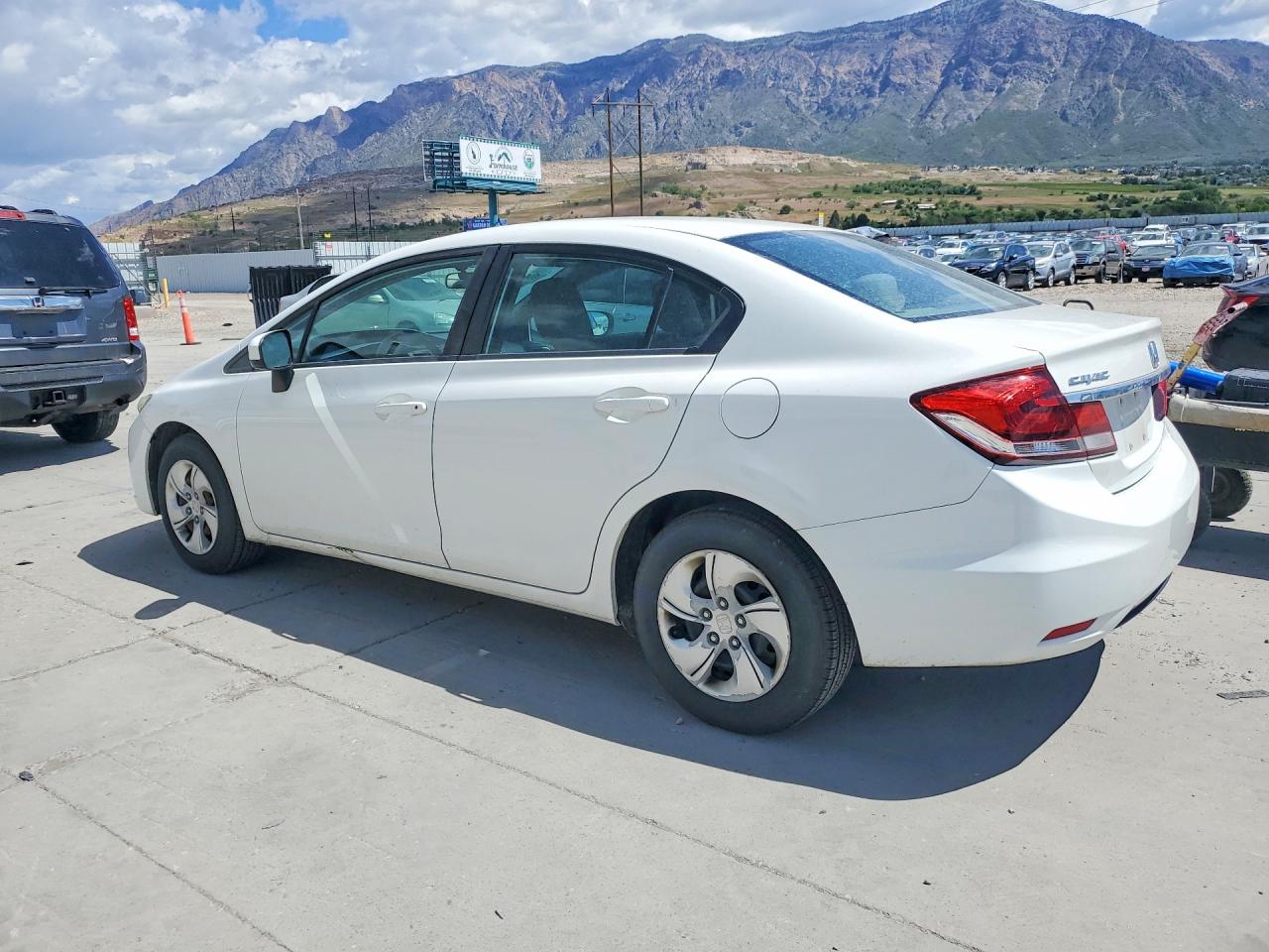 2014 HONDA CIVIC LX photo 2