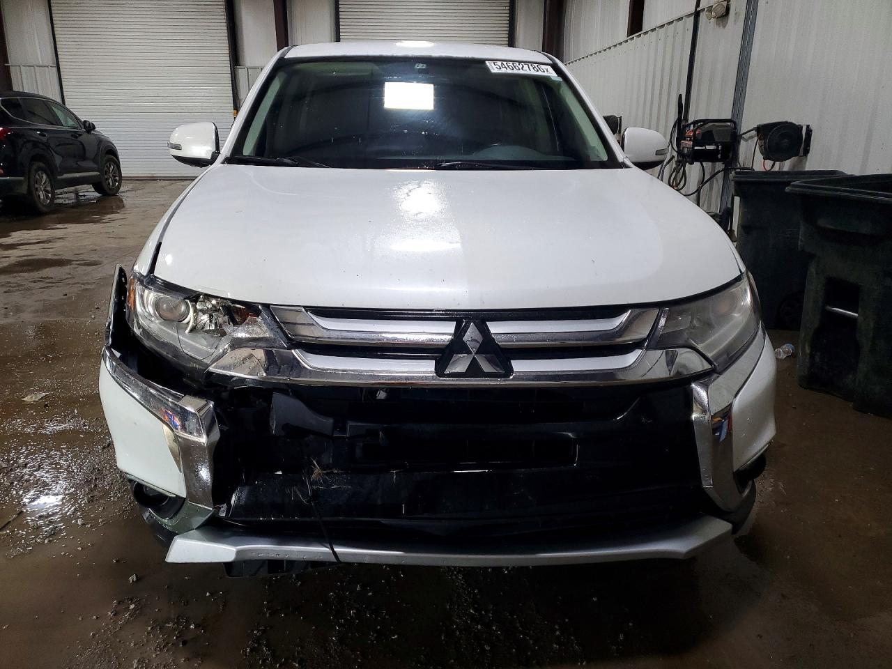 2016 MITSUBISHI OUTLANDER SE photo 9