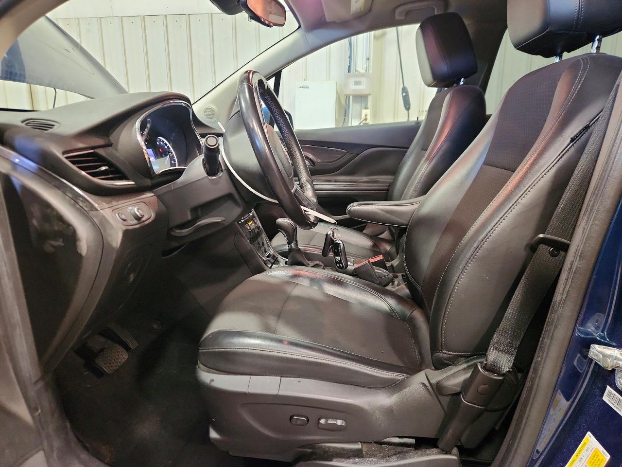 2019 BUICK ENCORE PREFERRED photo 19