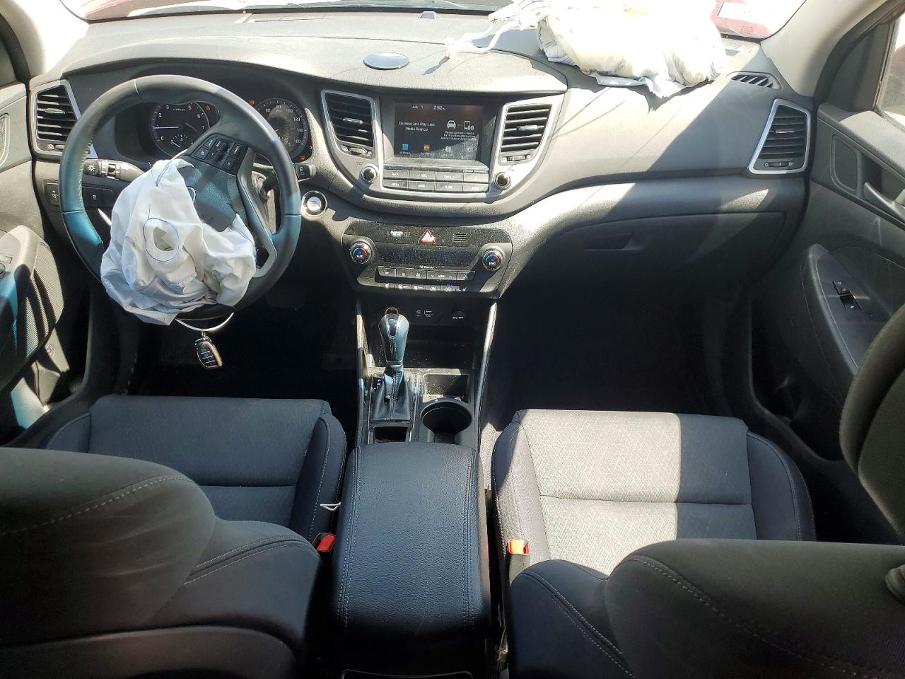 2018 HYUNDAI TUCSON SPORT photo 15