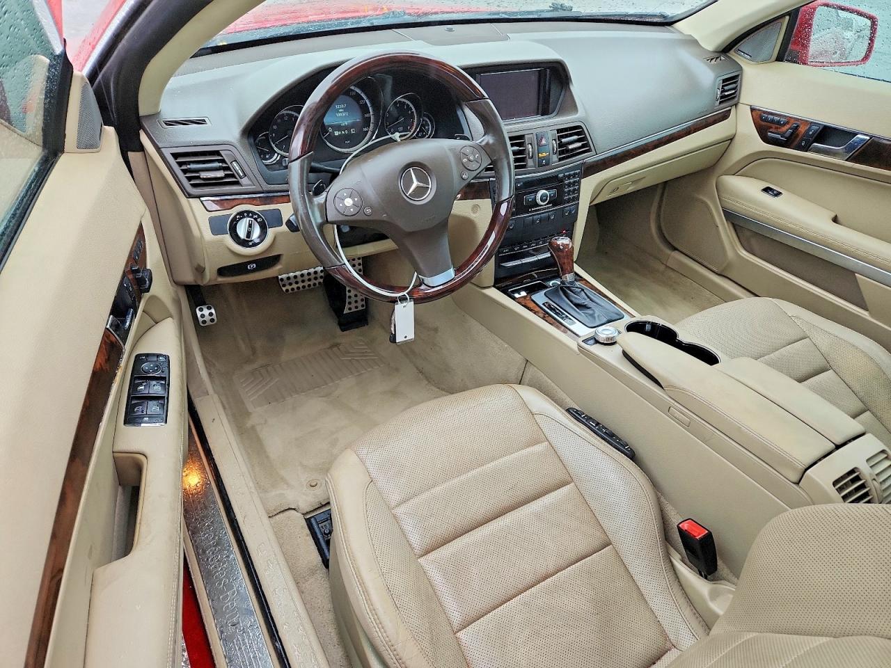 2010 MERCEDES-BENZ E 350 photo 22
