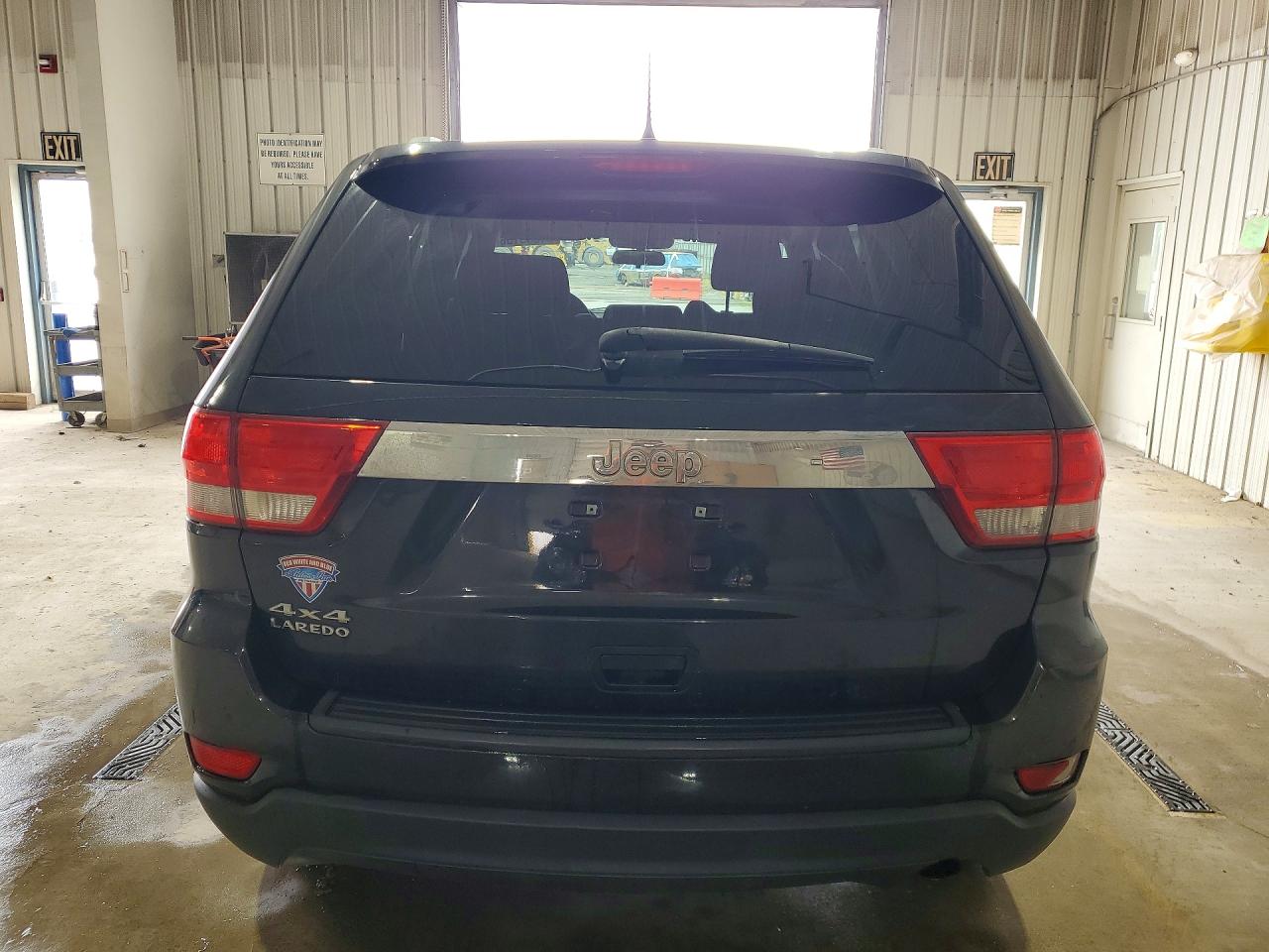 2012 JEEP GRAND CHEROKEE LAREDO photo 16